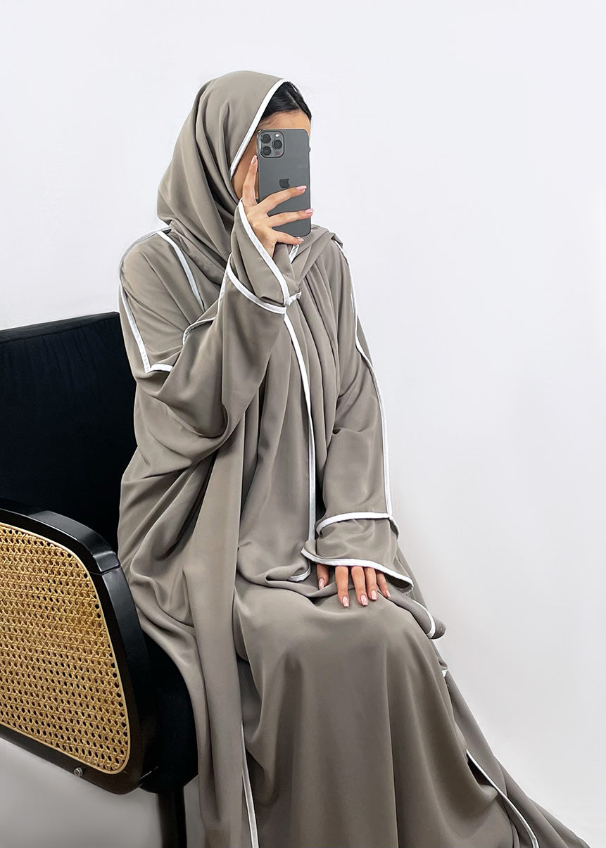 Dreiteilige Abaya Amela Greige