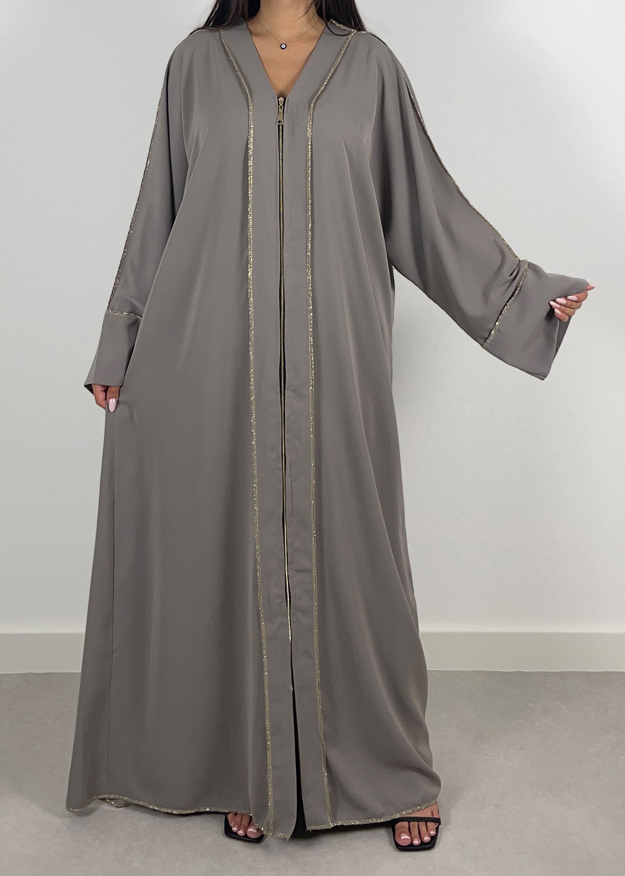 Abaya mit Reißverschluss