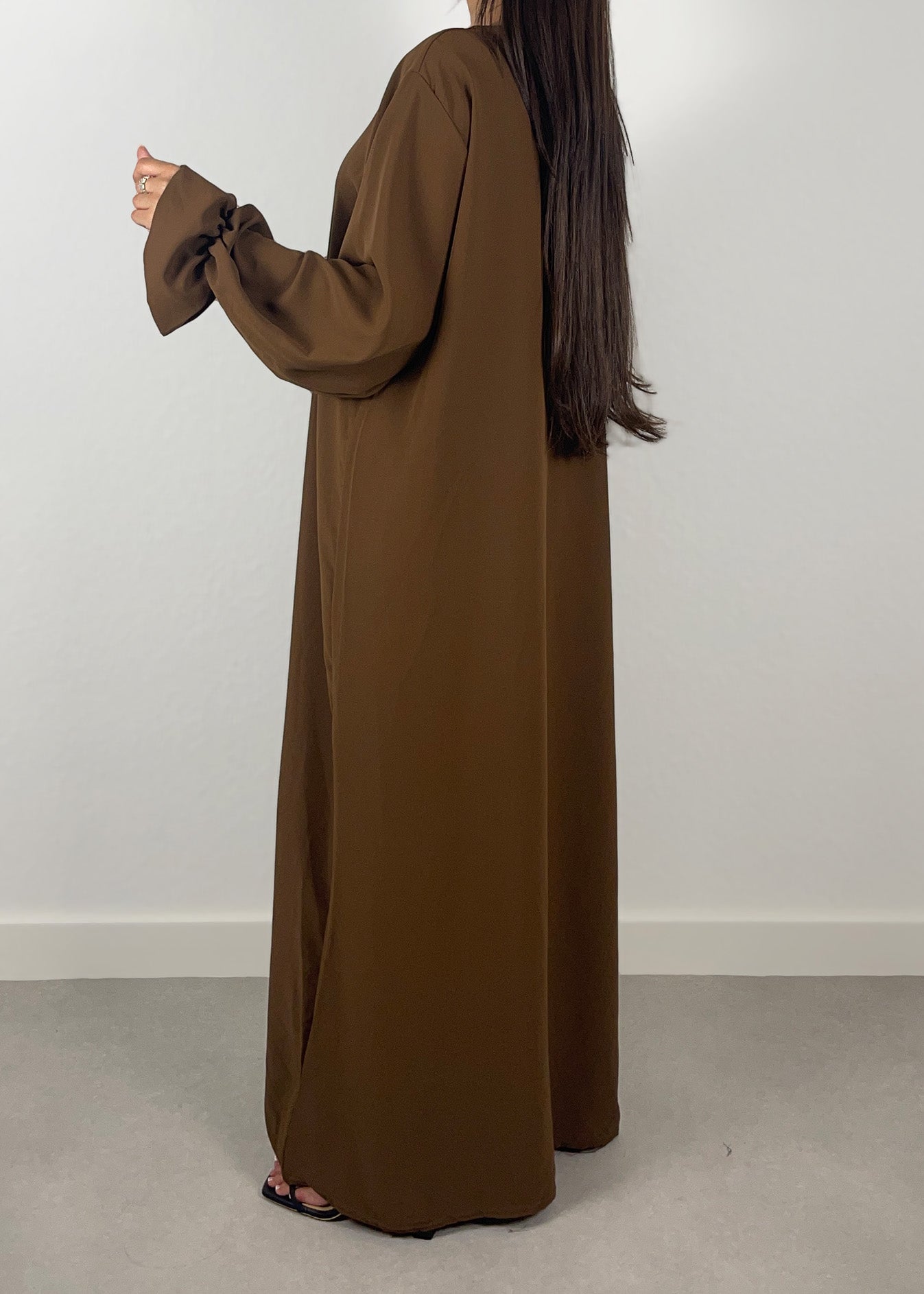 Abaya Mina Braun