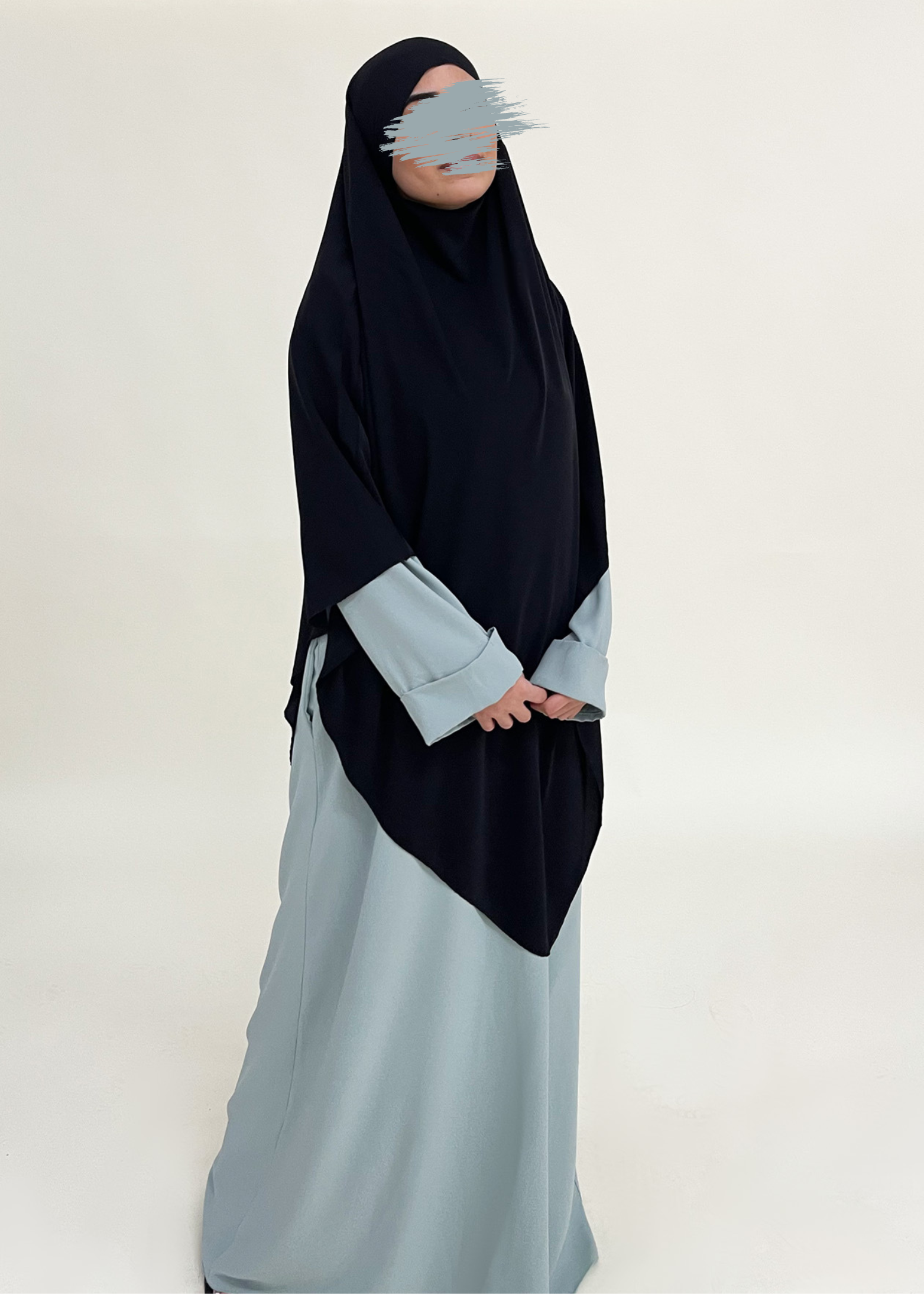 Khimar Naima Schwarz